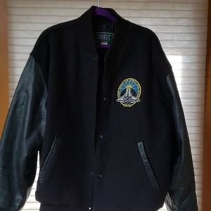 MEN VARSITY JACKET!!😎